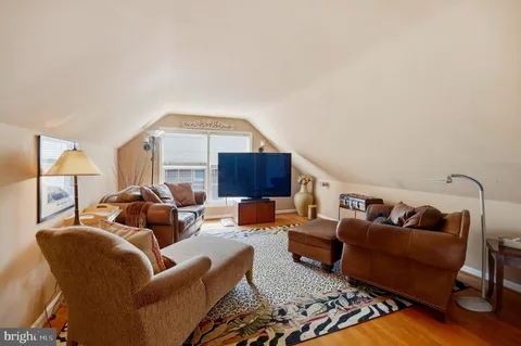 $869,900 | 8406 Geneva Mason Road, Potomac, MD 20854