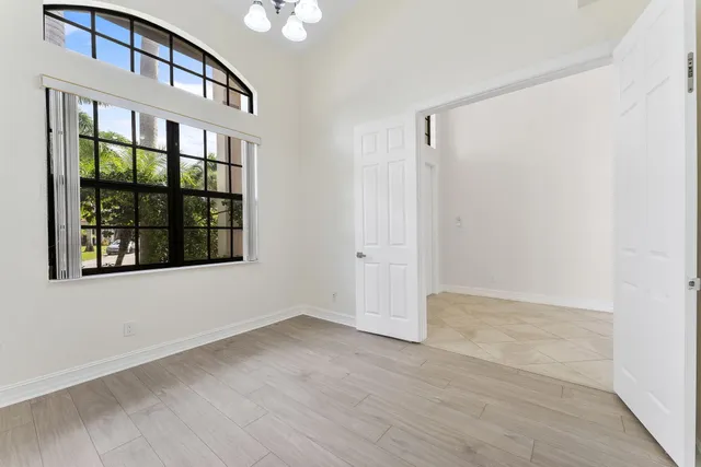 a view of an entryway