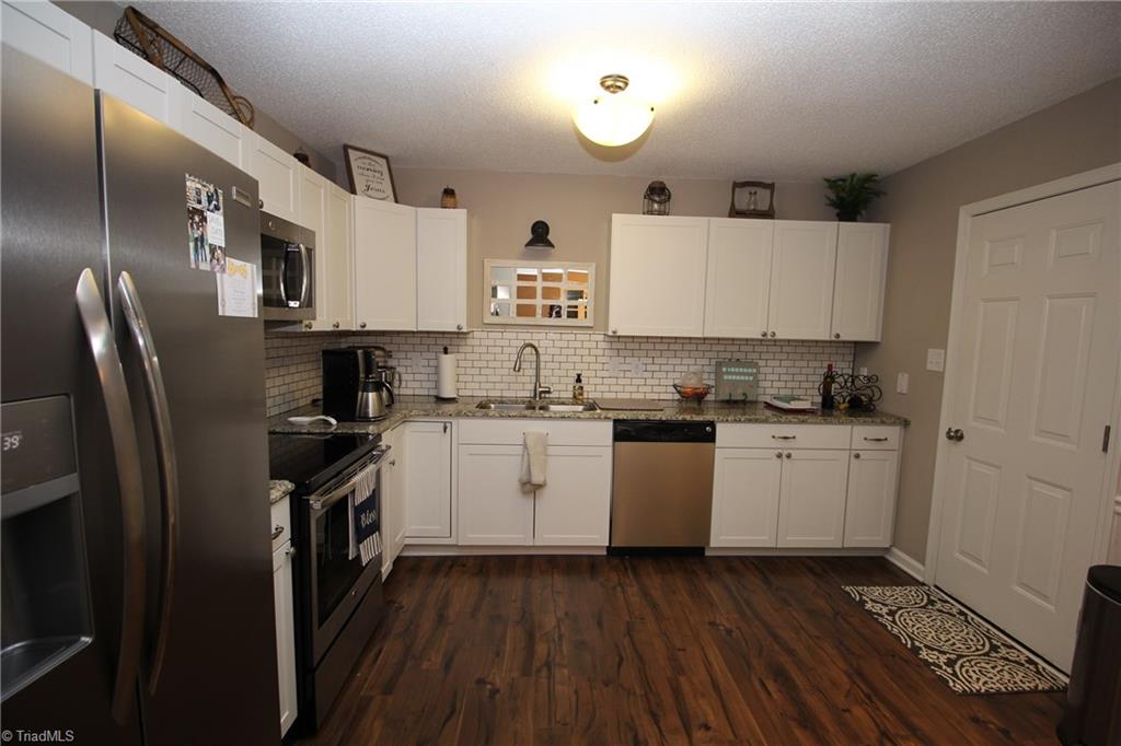 304 Deadmon Road Mocksville, NC 27028 - Photo 4 of 7 Gallery Image 4
