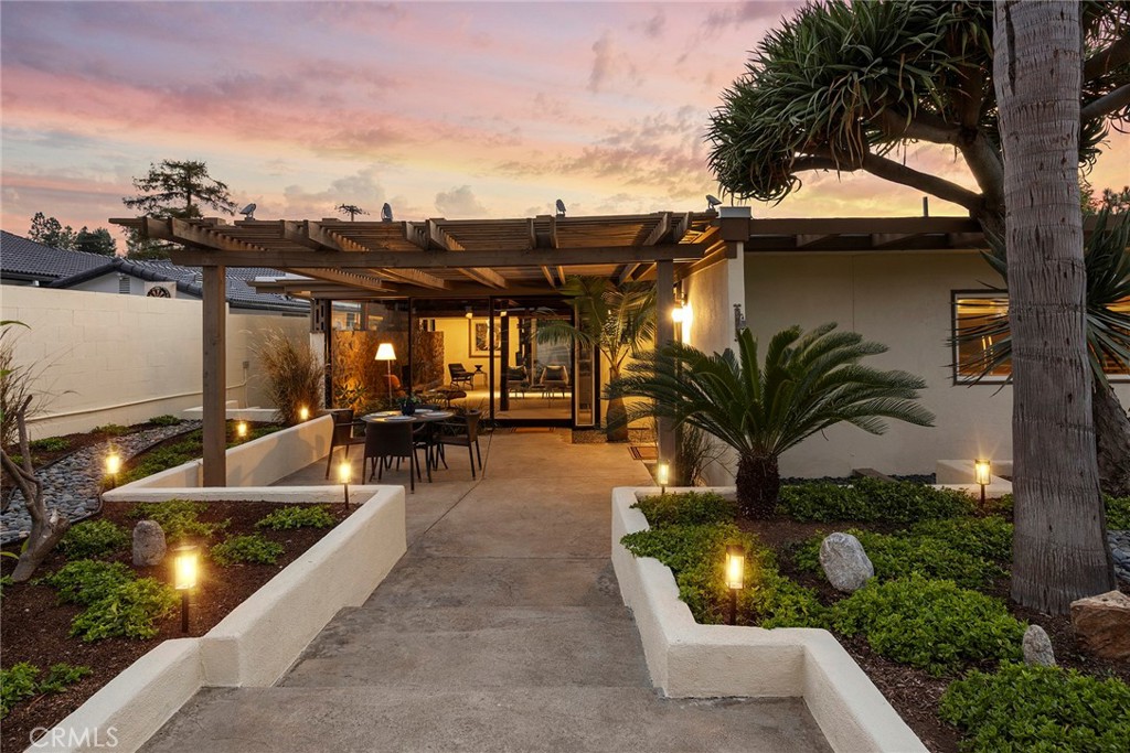 10662 South Crawford Canyon Road North Tustin, CA 92705 - Photo 4 of 49