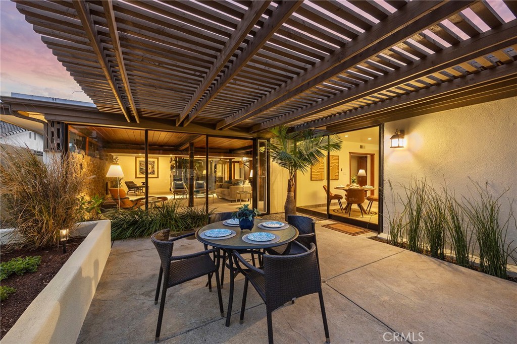 10662 South Crawford Canyon Road North Tustin, CA 92705 - Photo 5 of 49