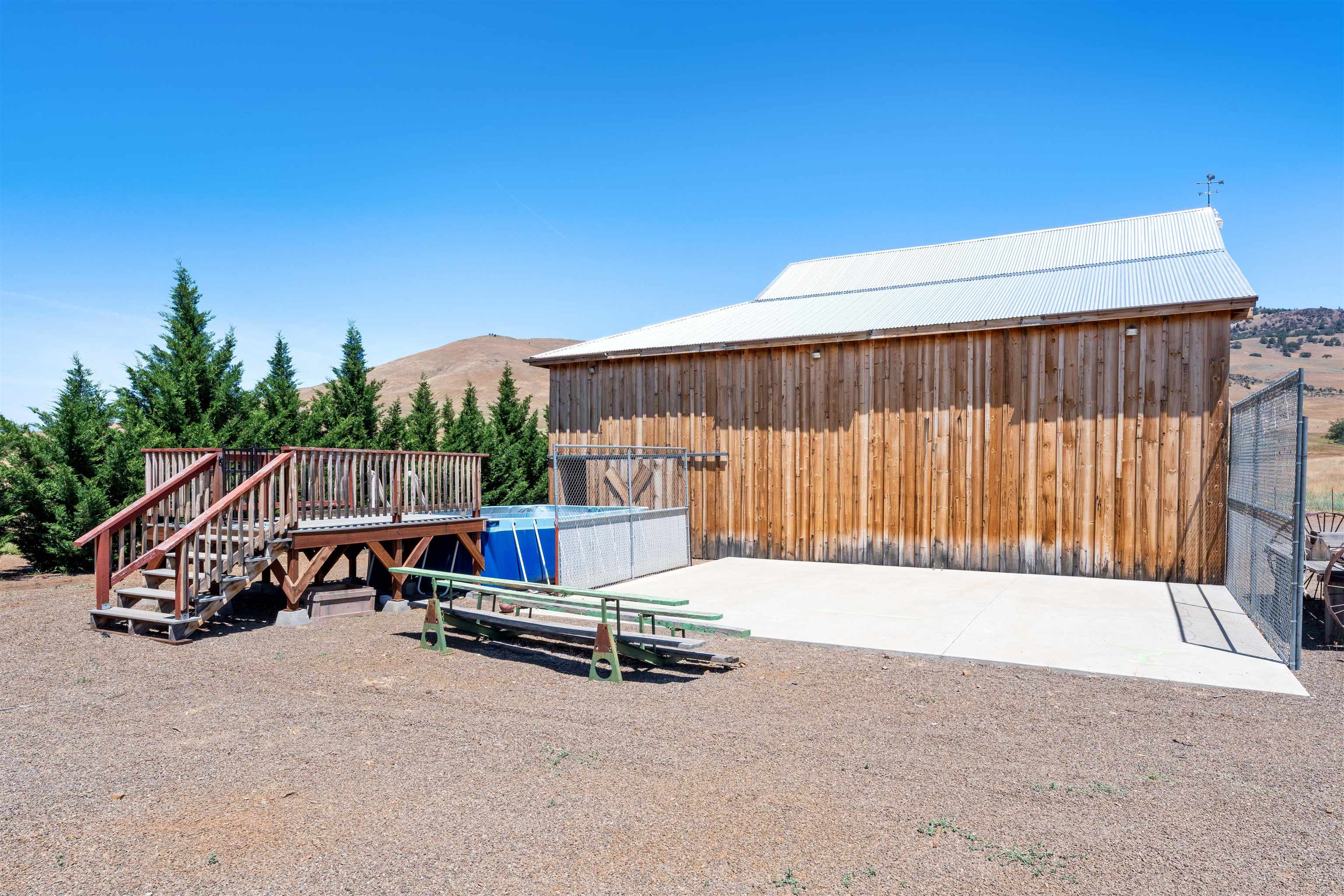 11223 York Road Montague, CA 96064 - Photo 27 of 39 Gallery Image 27