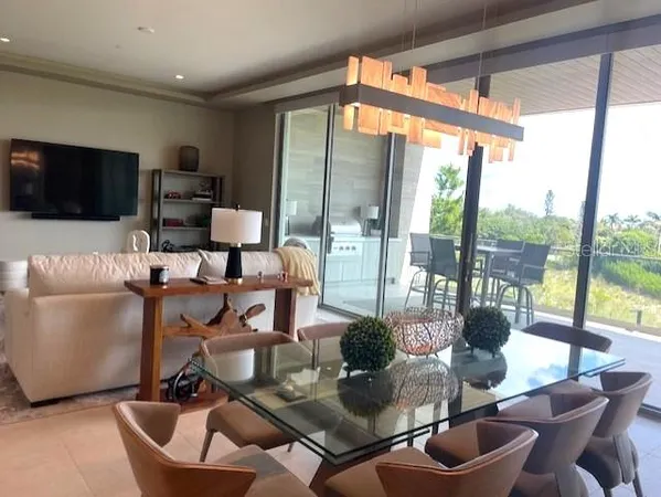 $20,000 | 1581 Gulf Of Mexico Drive, Unit 307, Longboat Key, FL 34228