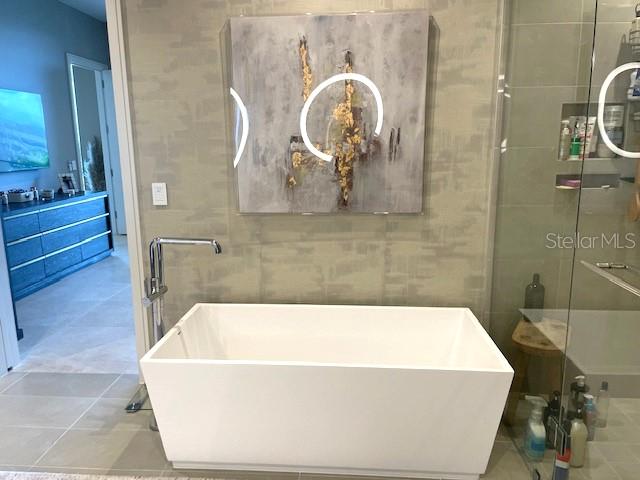 1581 Gulf Of Mexico Drive, Unit 307 Longboat Key, FL 34228 - Photo 32 of 83