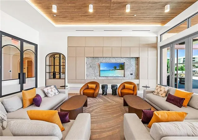 $25,000 | 1581 Gulf Of Mexico Drive, Unit 307, Longboat Key, FL 34228