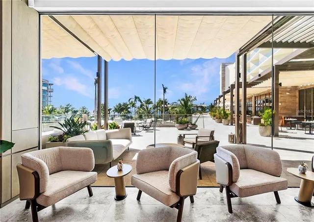 $25,000 | 1581 Gulf Of Mexico Drive, Unit 307, Longboat Key, FL 34228