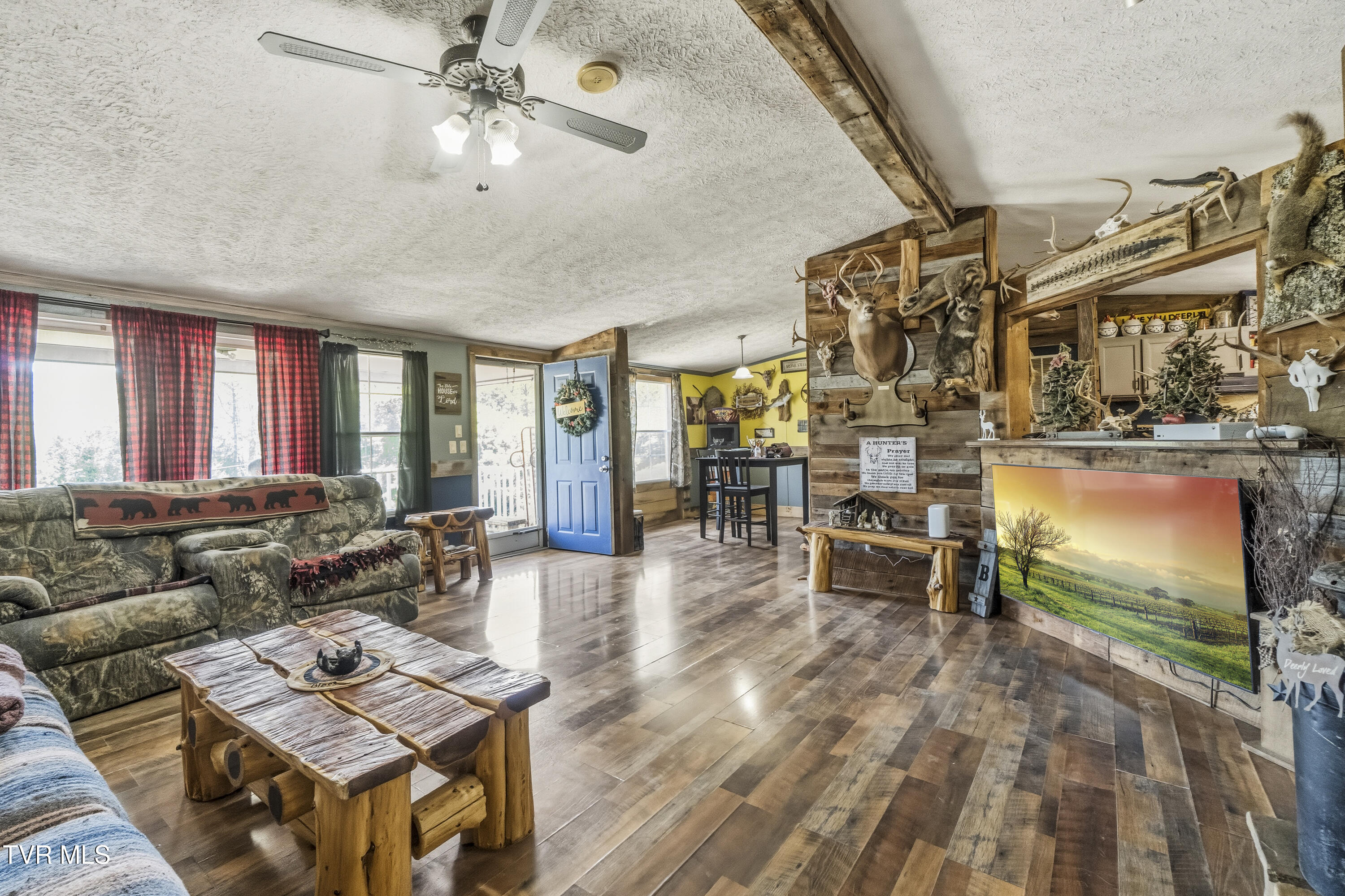 1475 Davis Valley Road Afton, TN 37616 - Photo 6 of 67 6