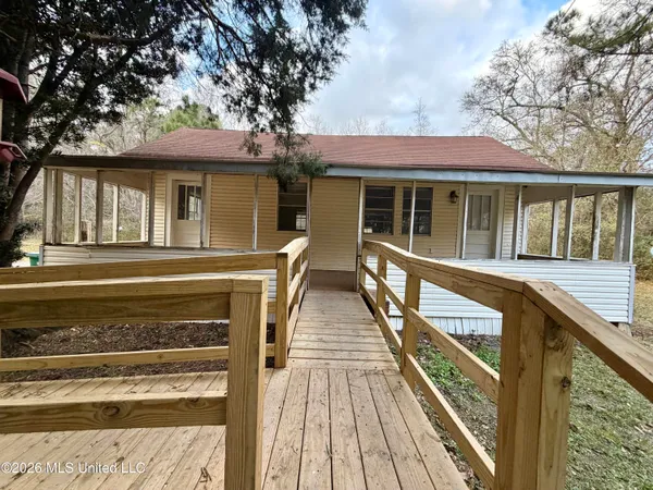 $59,900 | 714 Frasier Drive, Gautier, MS 39553