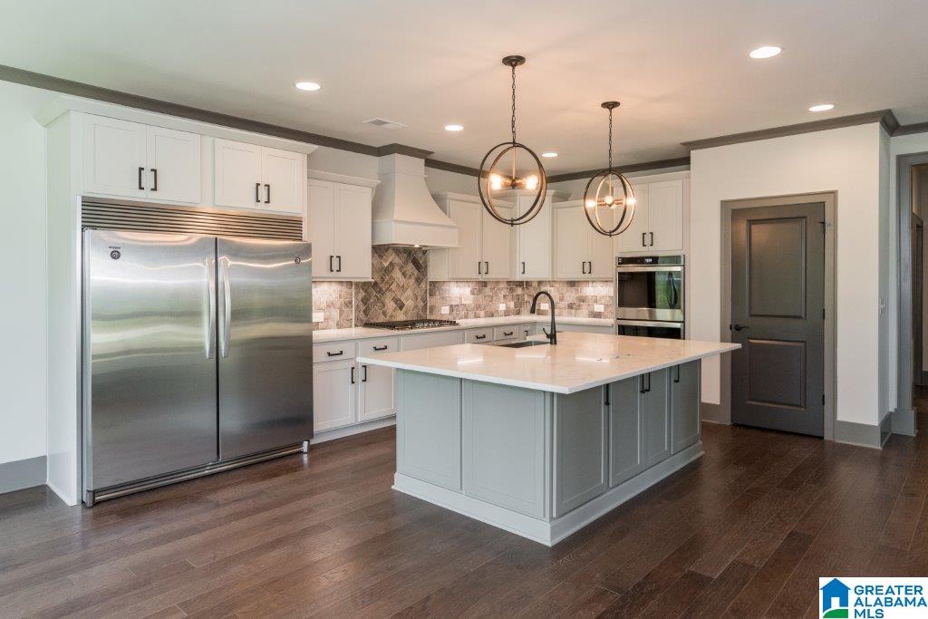 2060 Blackridge Road Birmingham, AL 35244 - Photo 4 of 23