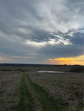 $760,500 | Tbd Northeast Cook Road, Weatherby, MO 64497
