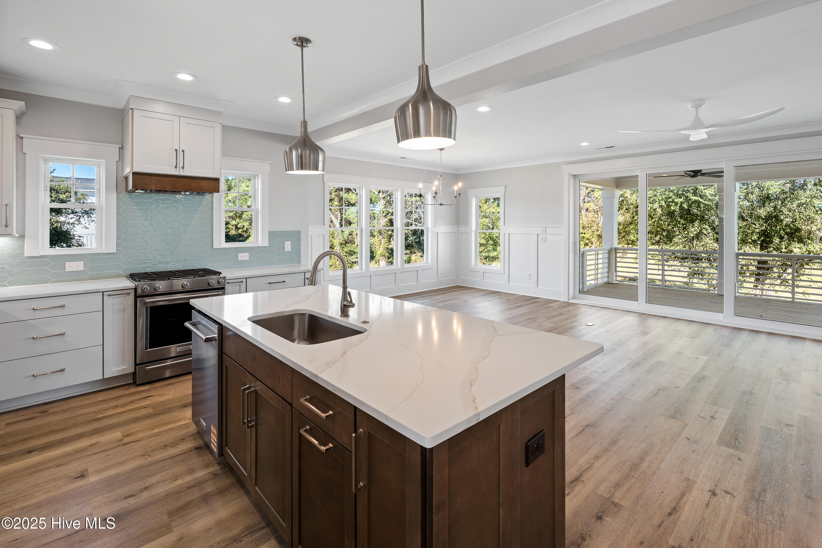 141 Bethea Street Holly Ridge, NC 28445 - Photo 15 of 59 Kitchen area