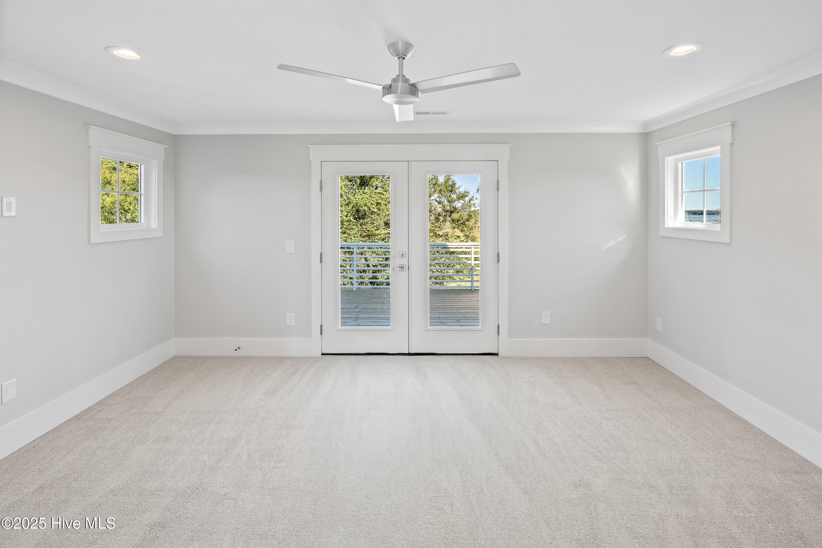 141 Bethea Street Holly Ridge, NC 28445 - Photo 39 of 59 Upstairs living room