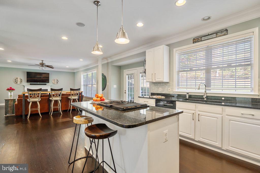 6152 Old Telegraph Road Alexandria, VA 22310 - Photo 5 of 32