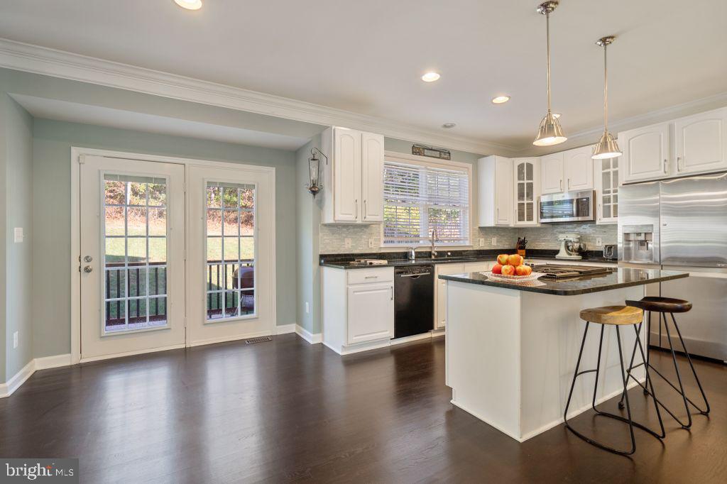6152 Old Telegraph Road Alexandria, VA 22310 - Photo 6 of 32