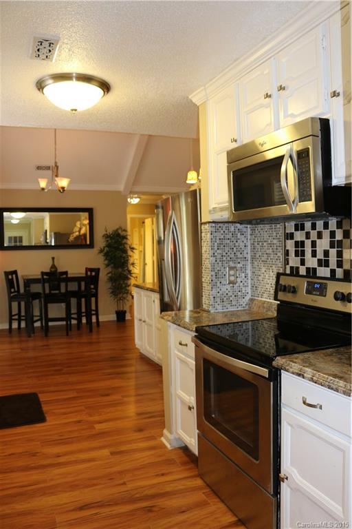 11317 5 Cedars Road Charlotte, NC 28226 - Photo 4 of 24 Gallery Image 4