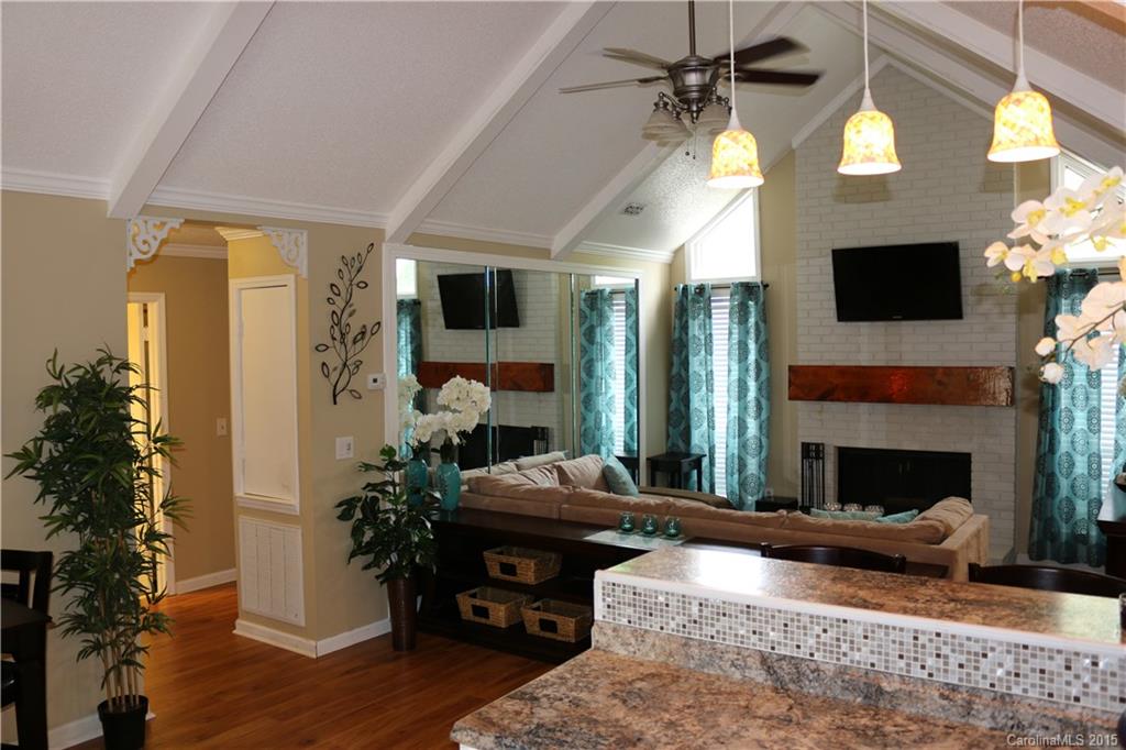 11317 5 Cedars Road Charlotte, NC 28226 - Photo 5 of 24 Gallery Image 5