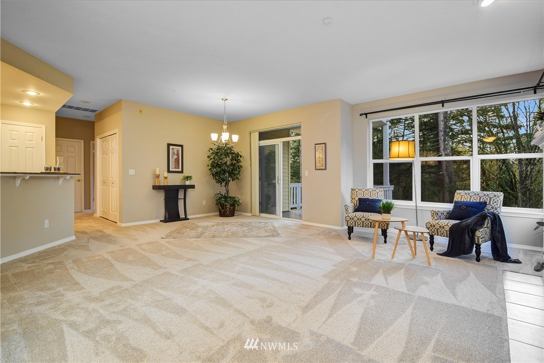 416 228th Street Southwest, Unit 102 Bothell, WA 98021 - Photo 6 of 24 Gallery Image 6
