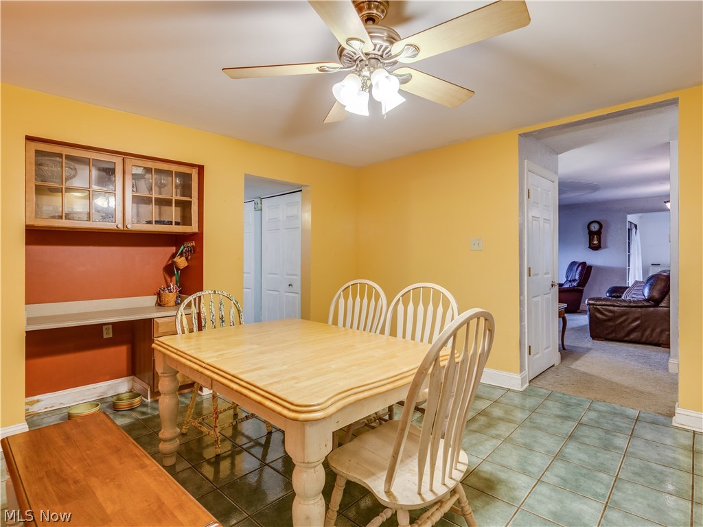 807 Randolph Road Mogadore, OH 44260 - Photo 3 of 32 Gallery Image 3