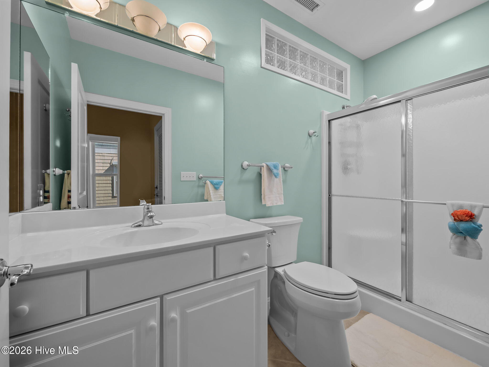 119 Salter Path Road, Unit 202A Pine Knoll Shores, NC 28512 - Photo 15 of 45 En-Suite Primary Bathroom