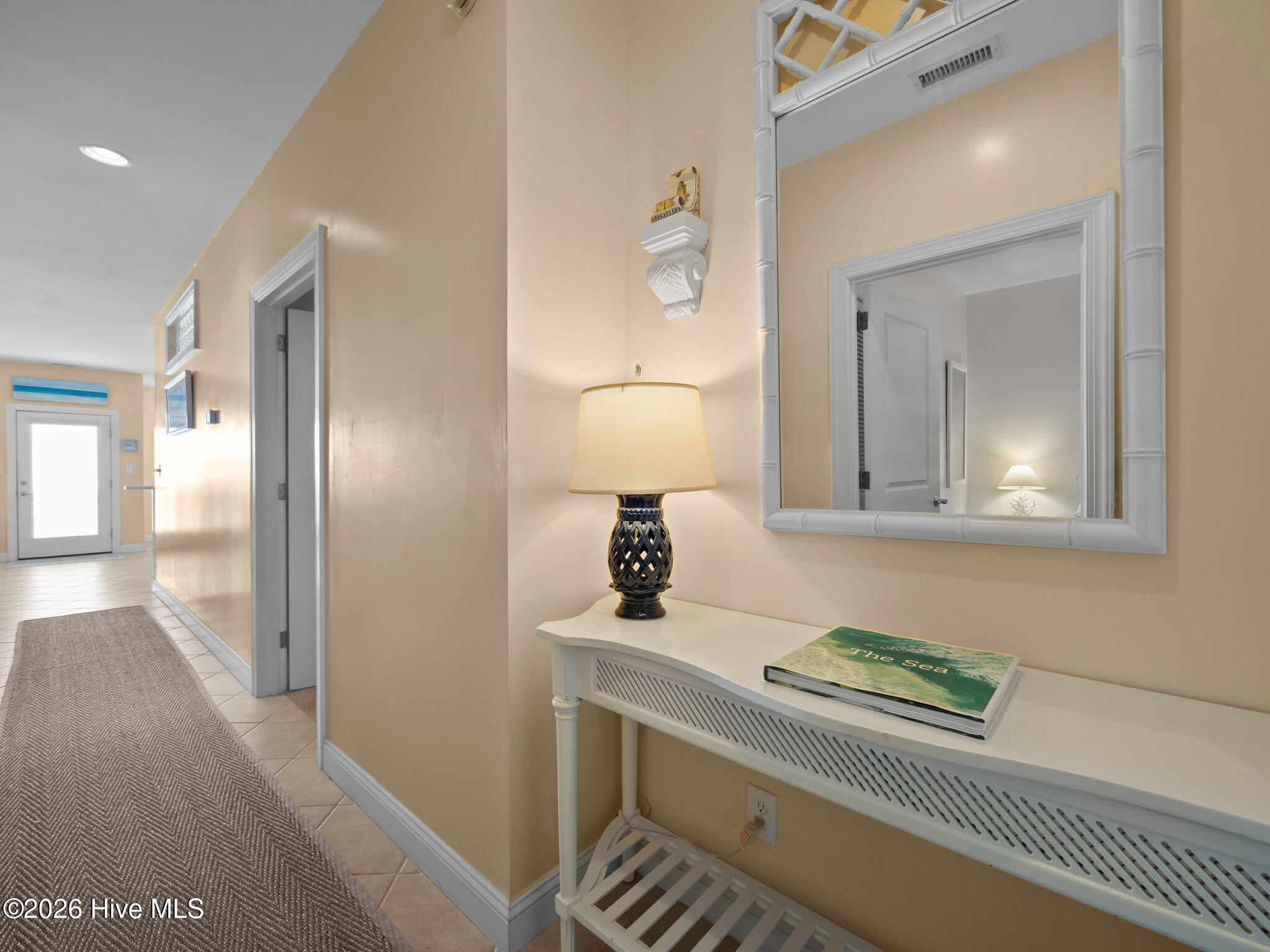 119 Salter Path Road, Unit 202A Pine Knoll Shores, NC 28512 - Photo 26 of 45 Entryway