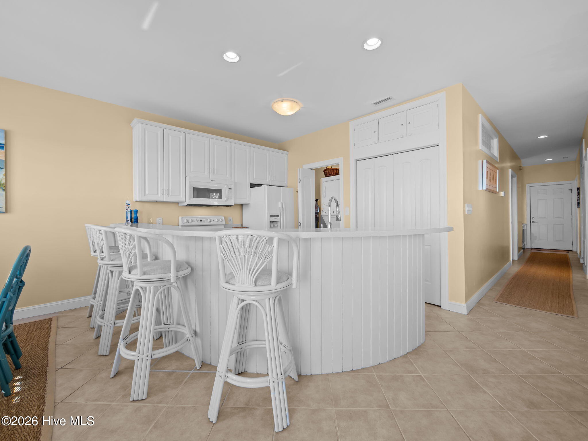 119 Salter Path Road, Unit 202A Pine Knoll Shores, NC 28512 - Photo 7 of 45 Bar Seating