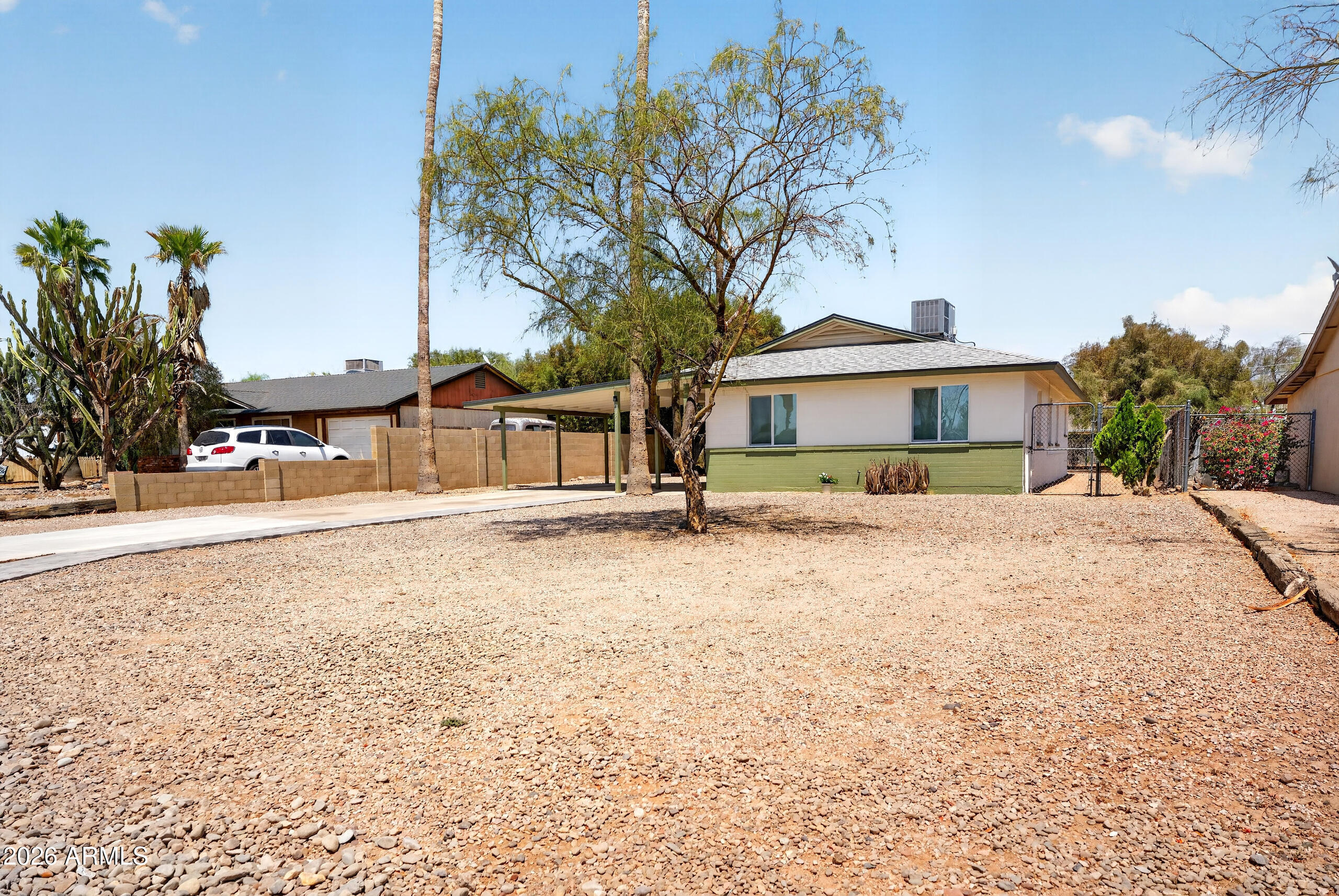 2351 South Royal Palm Road Apache Junction, AZ 85119 - Photo 17 of 19 Front of House