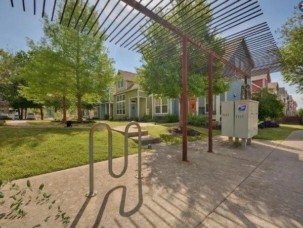 $2,495 | 1601 Miriam Avenue, Unit 203, Austin, TX 78702