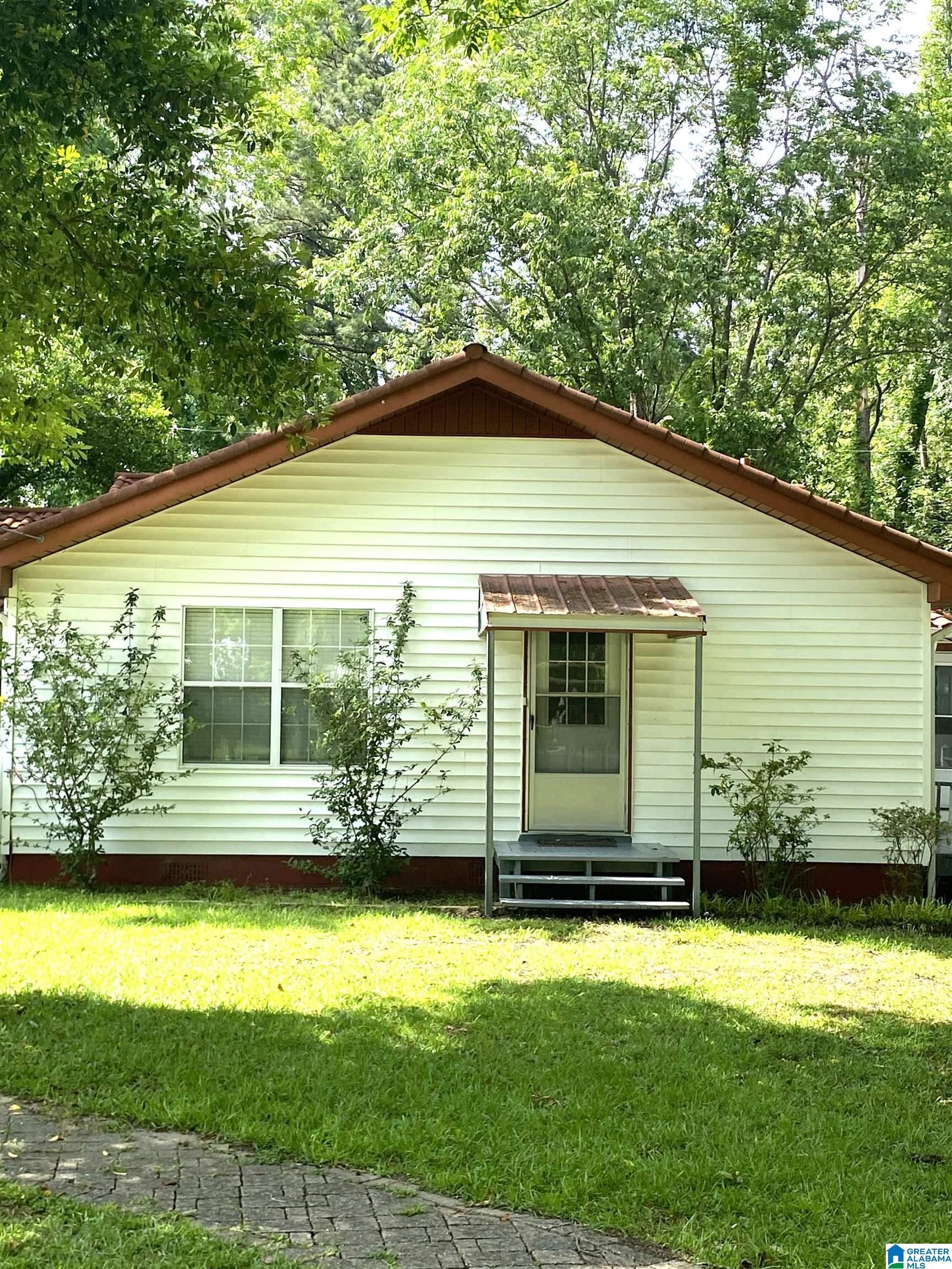 3075 County Road 77 Clanton, AL 35045 - Photo 2 of 26