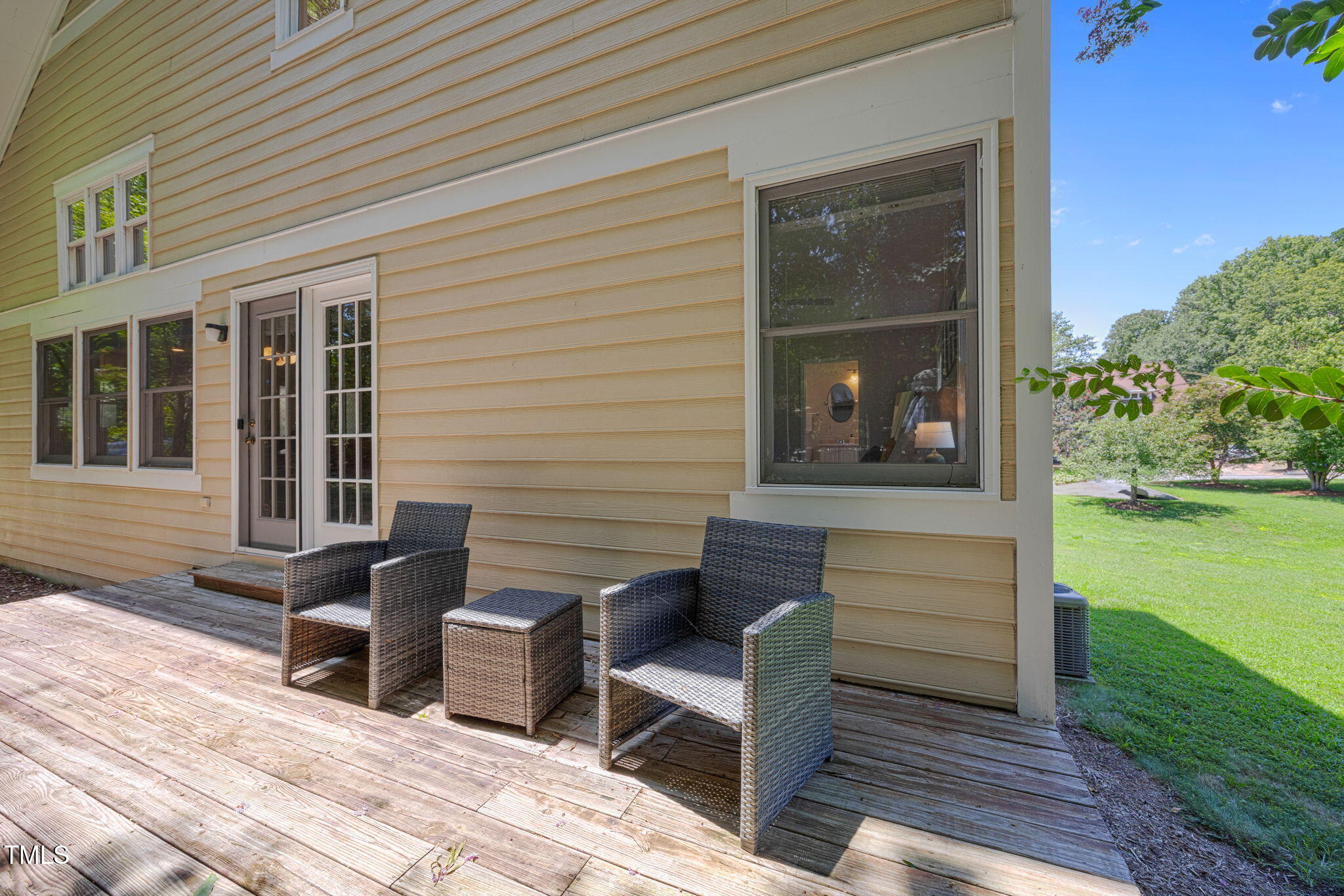 305 McGregor Drive, Unit B Chapel Hill, NC 27514 - Photo 28 of 33 39-web-or-mls-Untitled_HDR-2-2