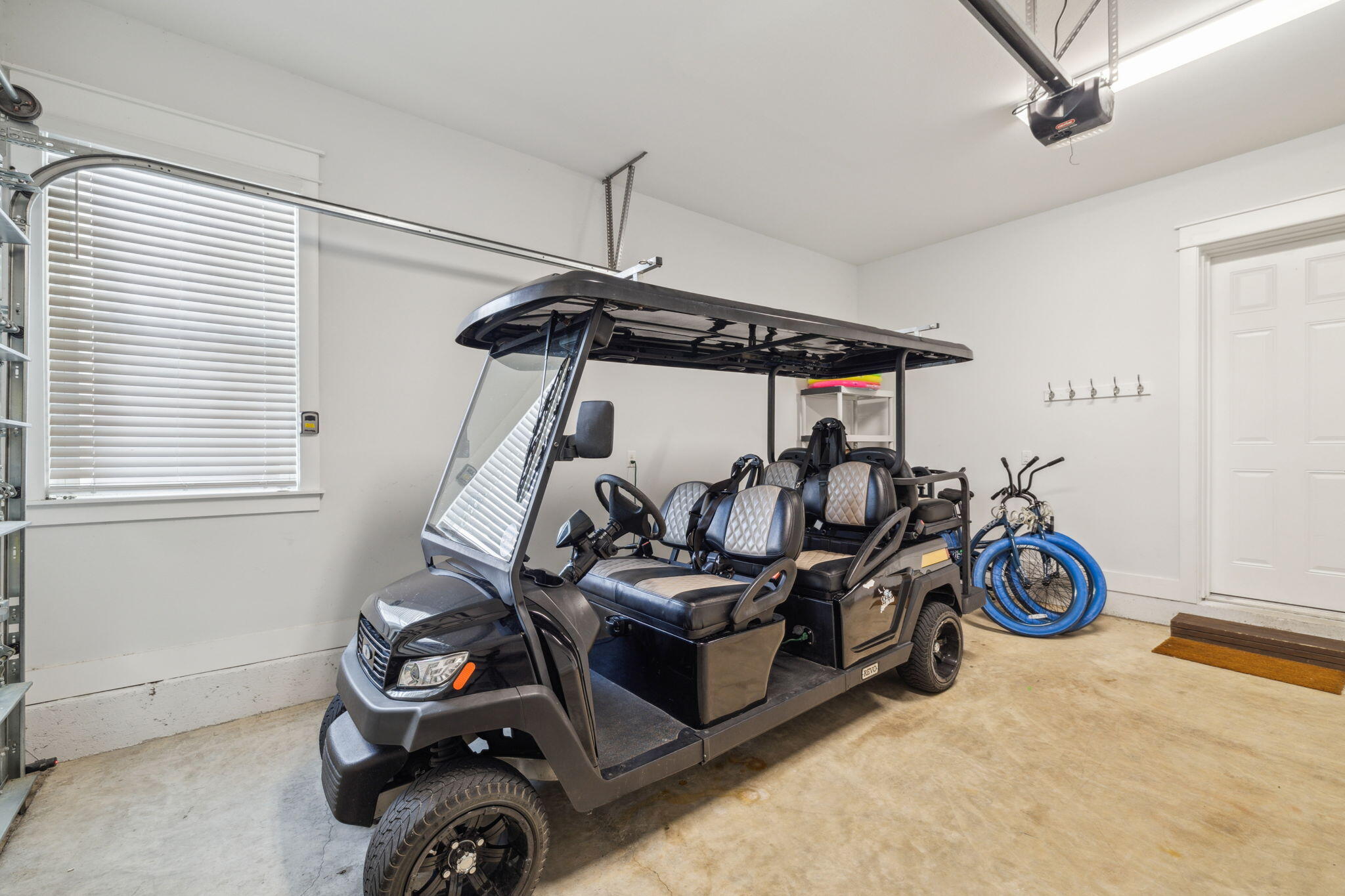 309 Milestone Dr Inlet Beach, Unit A Inlet Beach, FL 32461 - Photo 31 of 54 a view of a room with gym equipment