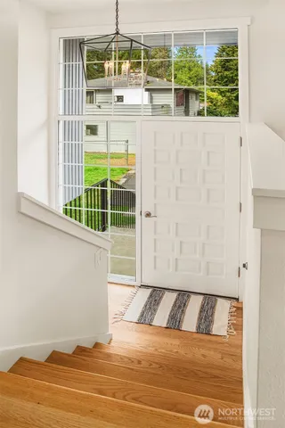 $1,185,000 | 8004 203rd Place Southwest, Edmonds, WA 98026