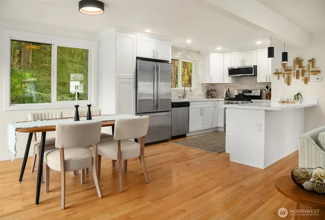 $1,185,000 | 8004 203rd Place Southwest, Edmonds, WA 98026