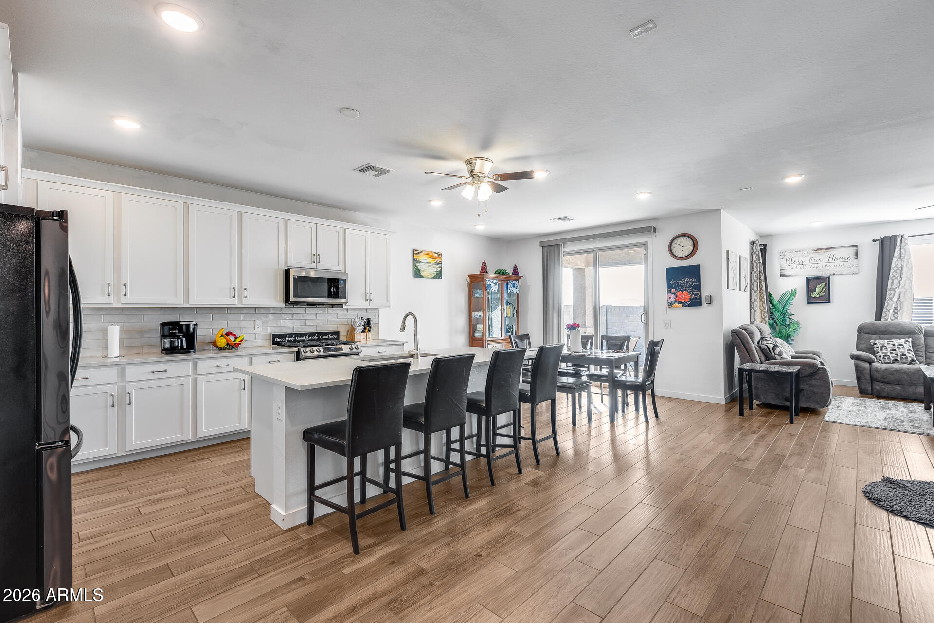 17439 West Fulton Street Goodyear, AZ 85338 - Photo 14 of 52 10