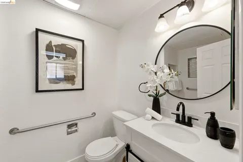 $1,275,000 | 1665 Highland Boulevard, Hayward, CA 94542