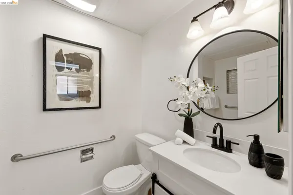 $1,275,000 | 1665 Highland Boulevard, Hayward, CA 94542