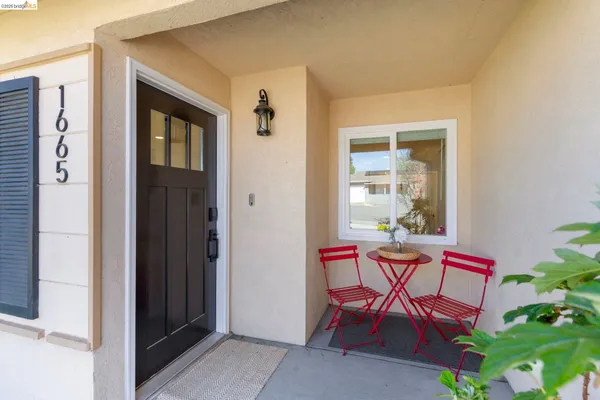 $1,275,000 | 1665 Highland Boulevard, Hayward, CA 94542