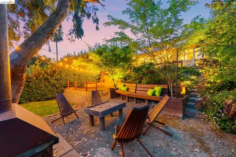 $1,275,000 | 1665 Highland Boulevard, Hayward, CA 94542