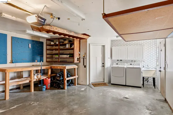 $1,275,000 | 1665 Highland Boulevard, Hayward, CA 94542