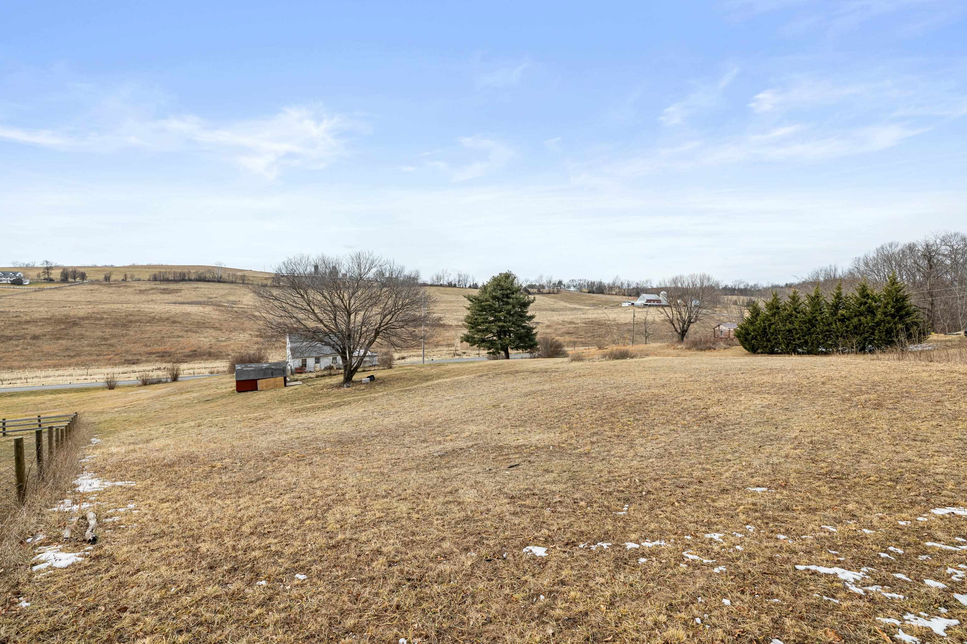394 Ridge Road Raphine, VA 24472 - Photo 30 of 46 a view of an ocean beach