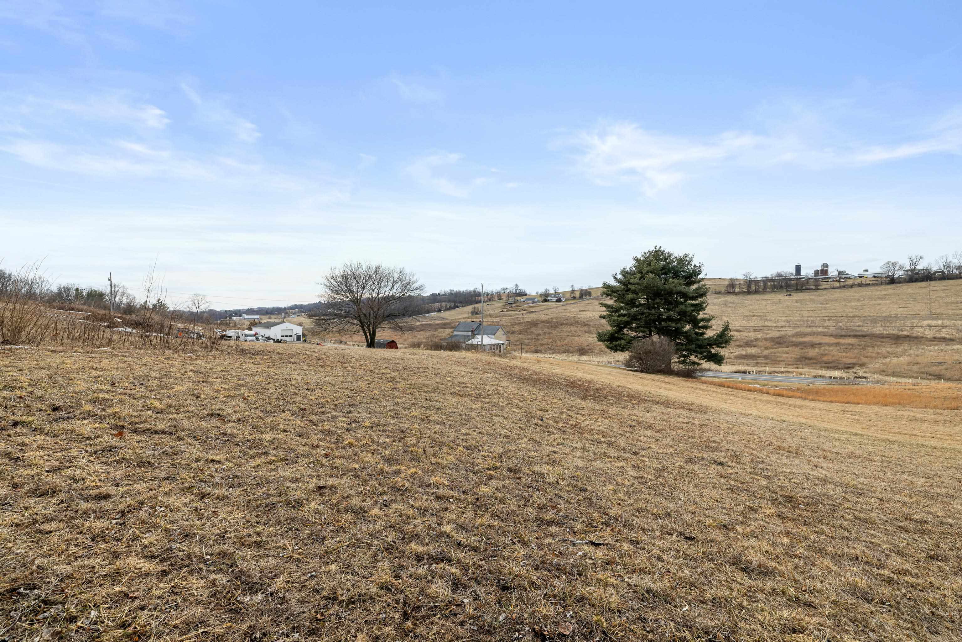 394 Ridge Road Raphine, VA 24472 - Photo 33 of 46 a view of an ocean