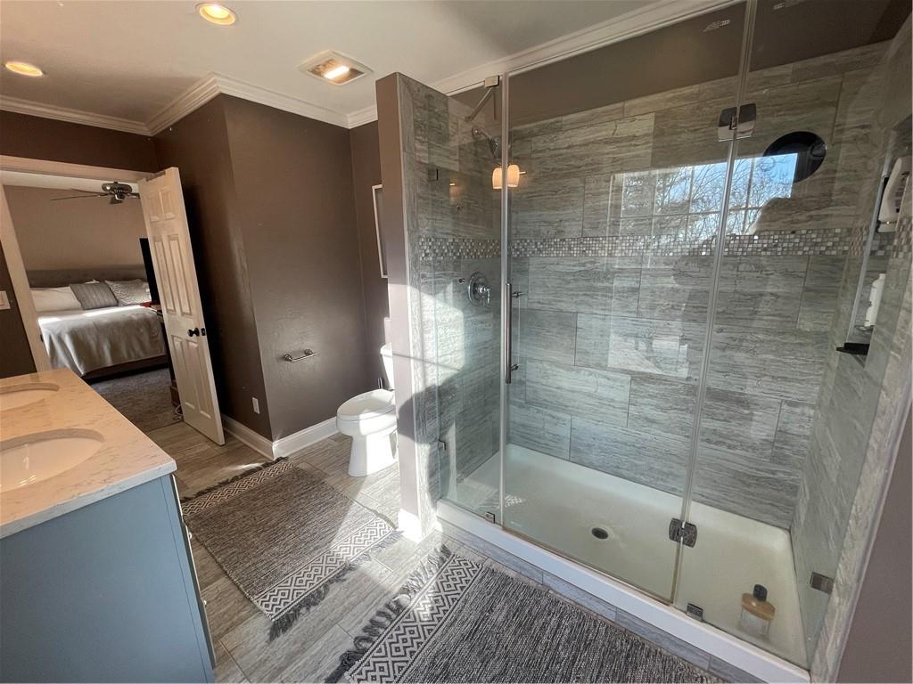 233 Teepee Road Canonsburg, PA 15317 - Photo 17 of 25 a bathroom with a shower and a toilet