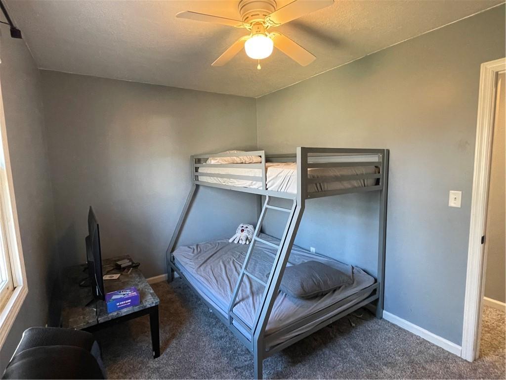 233 Teepee Road Canonsburg, PA 15317 - Photo 19 of 25 a living room with furniture and a rug