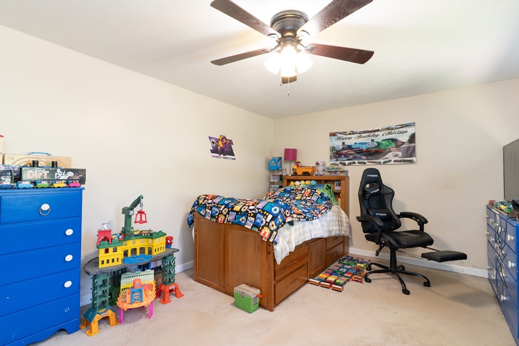 632 Southbridge Road Warren, MA 01083 - Photo 21 of 23
