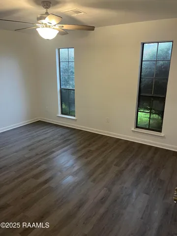 $1,800 | 115 Larry Street, Lafayette, LA 70506