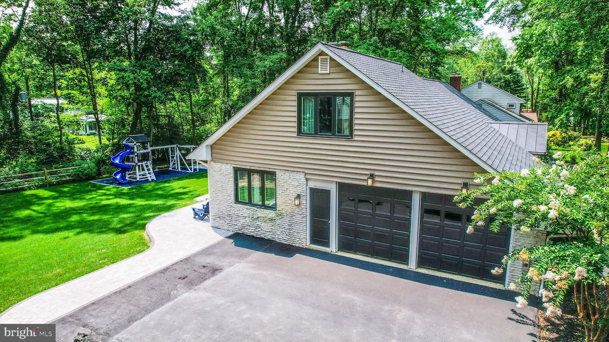 122 Hitching Post Drive Wilmington, DE 19803 - Photo 8 of 64 a view of a house with a yard and potted plants