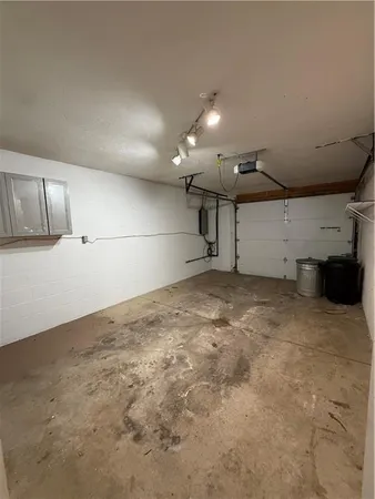 a view of a garage