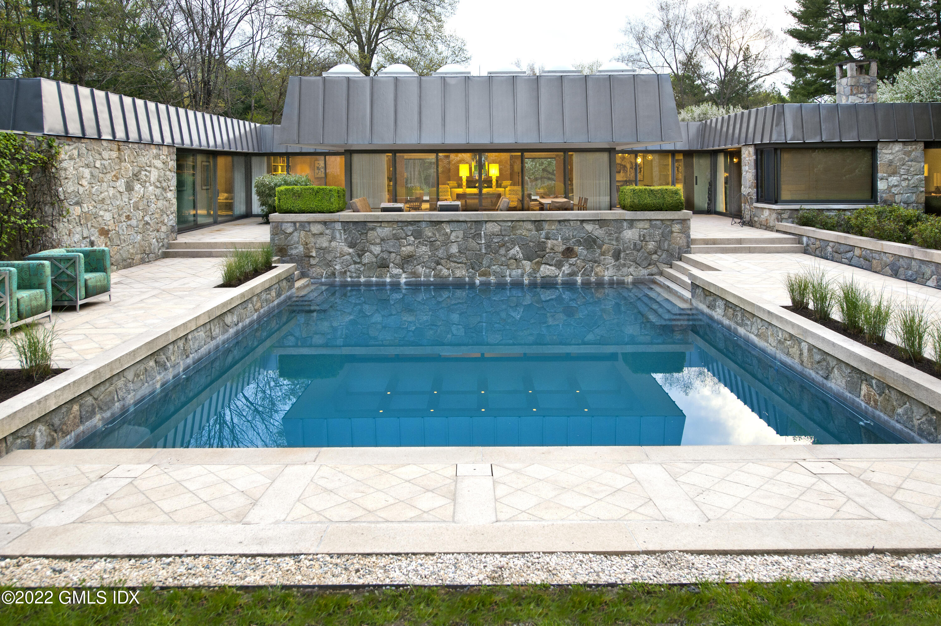 3 North Stanwich Road Greenwich, CT 06831 - Photo 31 of 35 a view of a backyard