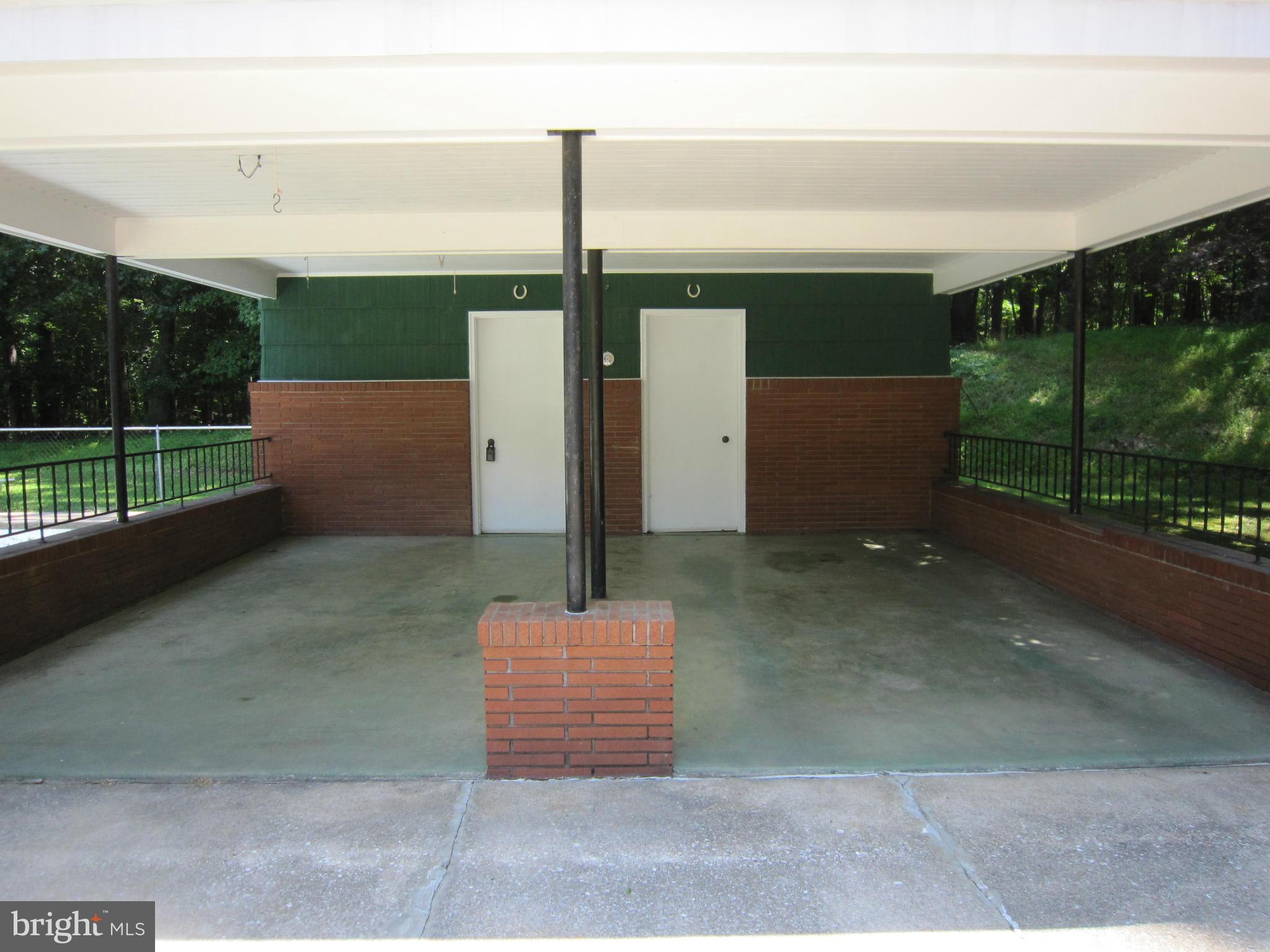 12311 Dover Road Reisterstown, MD 21136 - Photo 4 of 19 Exterior (General)