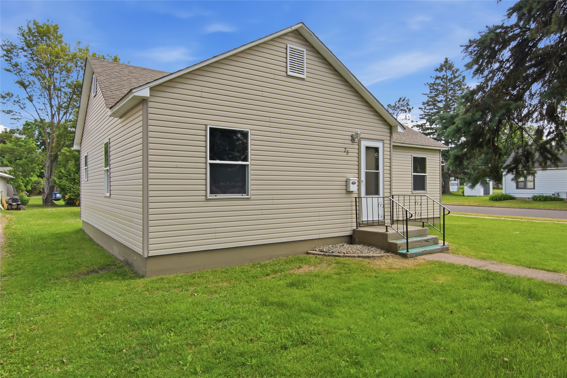 23 East Schneider Street Rice Lake, WI 54868 - Photo 29 of 38
