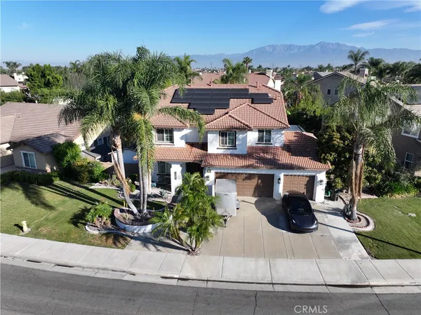$980,000 | 13692 Sandhill Crane Road, Eastvale, CA 92880